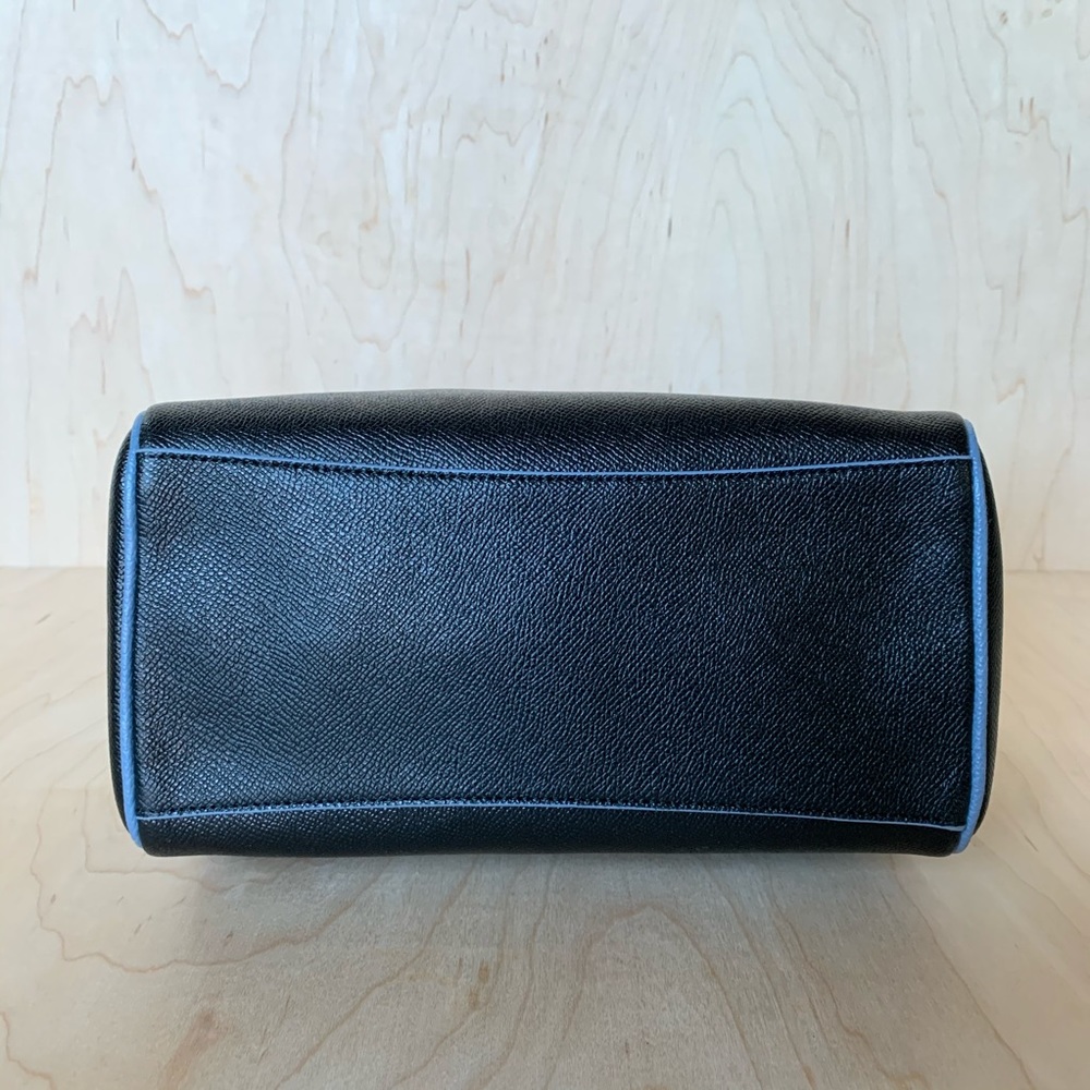 🛍SOLD🛍 COACH BLACK MINI BENNETT SATCHEL WITH EDGEPAINT - Picture 11 of 16